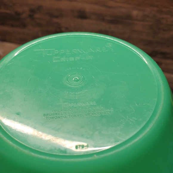 Tupperware Kitchen Vintage Tupperware Crispit Green Lettuce Keeper
